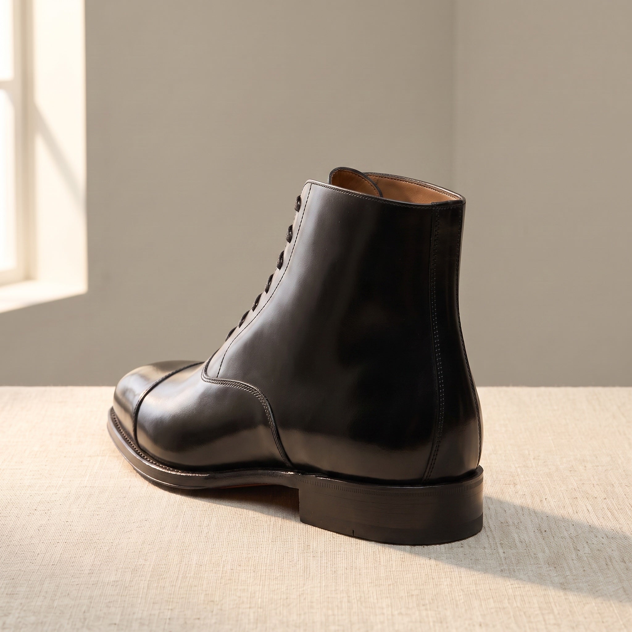 Marlow Cap-Toe, pata zezadu
